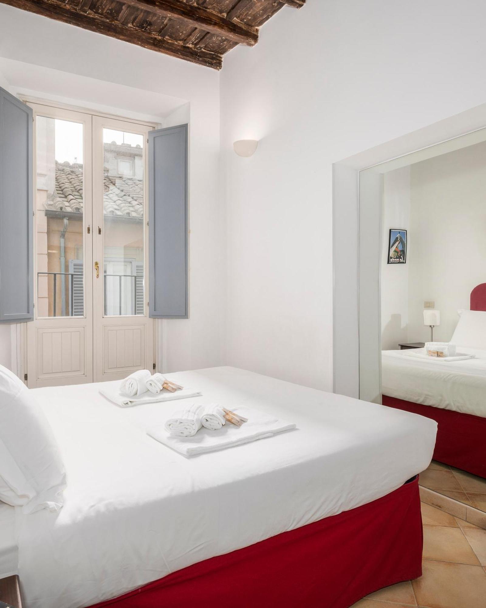 Suites Campo De' Fiori - Zen18-19-20 Roma Exterior foto